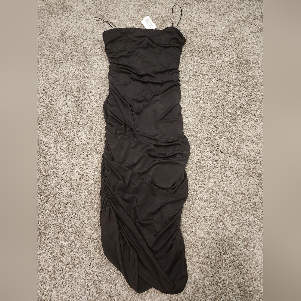 NWT Windsor ruched midi